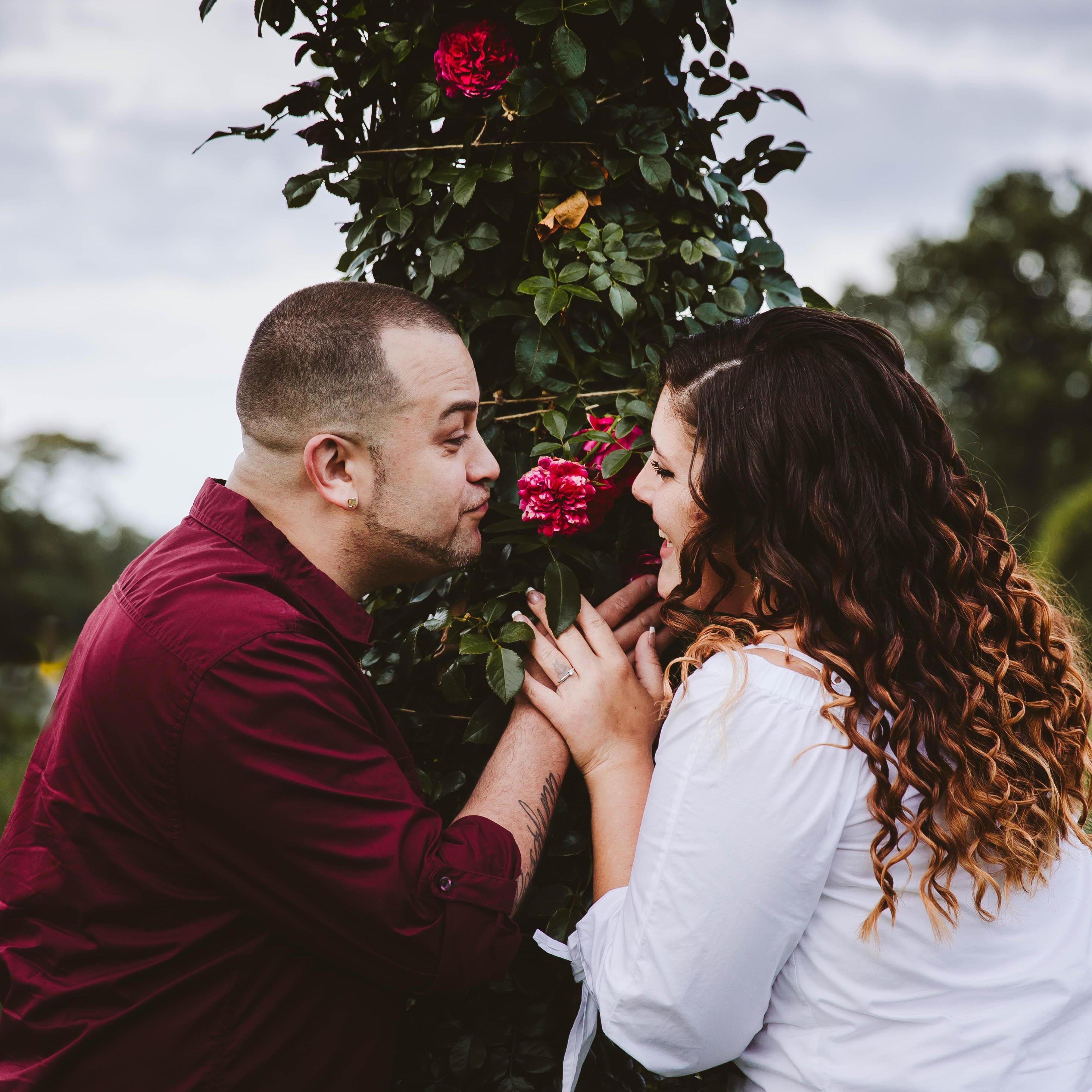 Engagement Pictures
August 28, 2017
Elizabeth Park
Photos by: Jessica Prout Photography