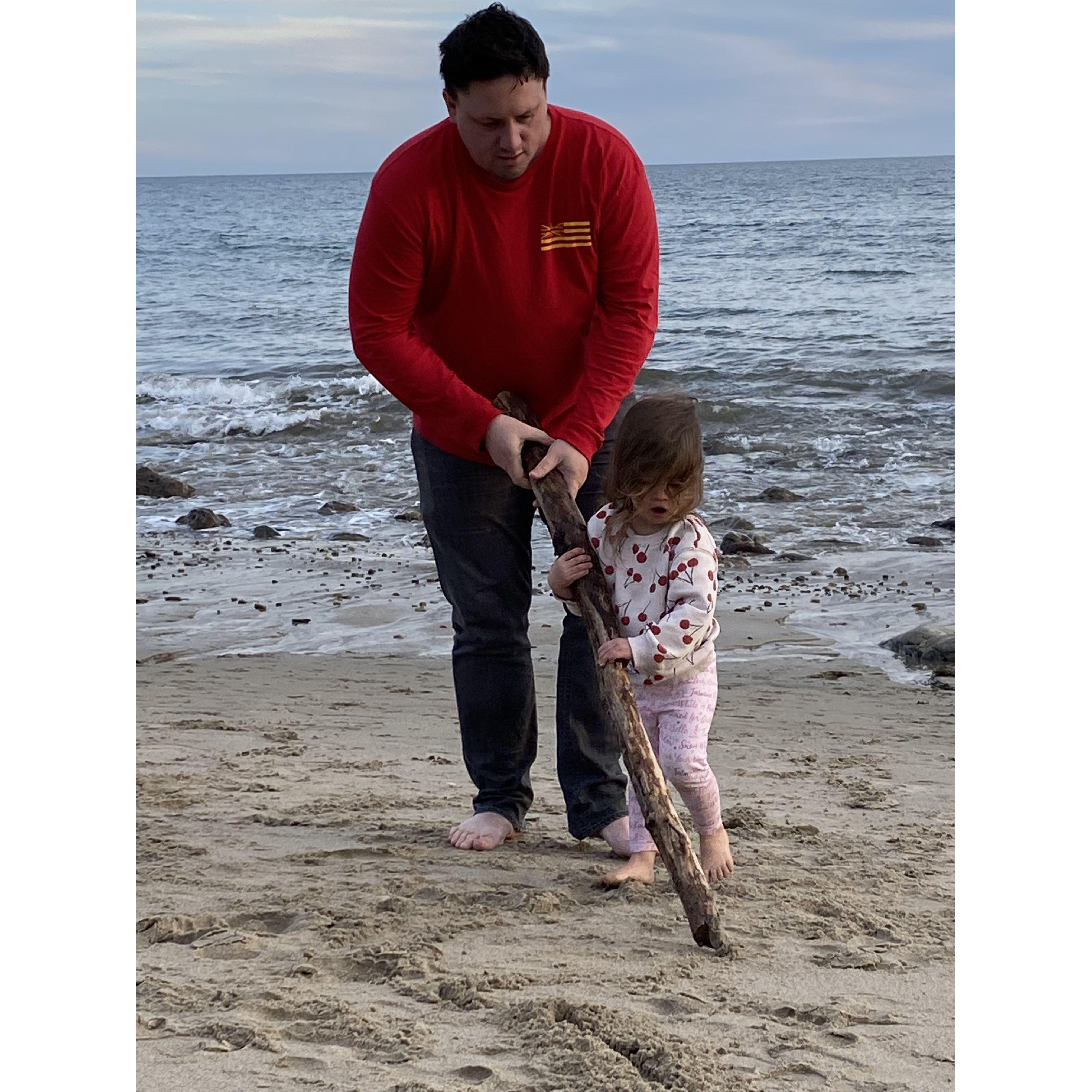 LA. Vacation 2022 - Logan teaching Aila shenanigans