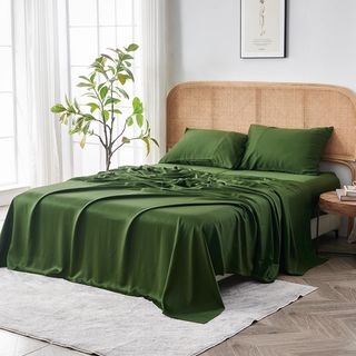 AiryWeight Cooling Eucalyptus 4-Piece Sheet Set