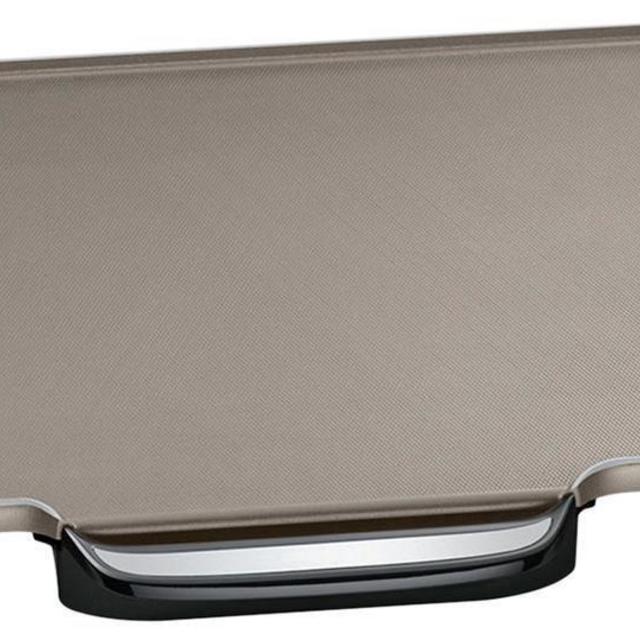 Presto 07062 Ceramic 22-inch Electric Griddle with removable handles, Black