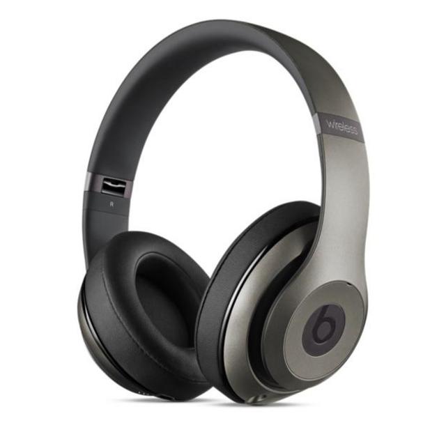 Beats Studio Wireless Over-Ear Headphones - Titanium