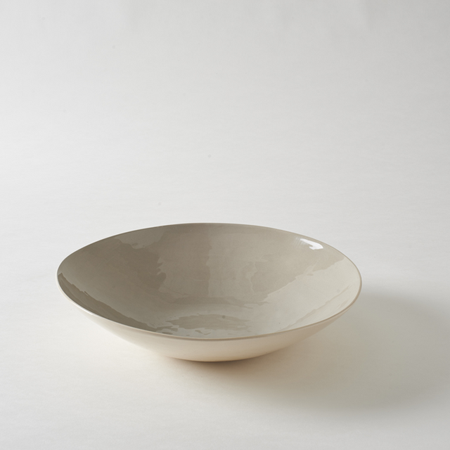 TAUPE MEDIUM ROUND BOWL