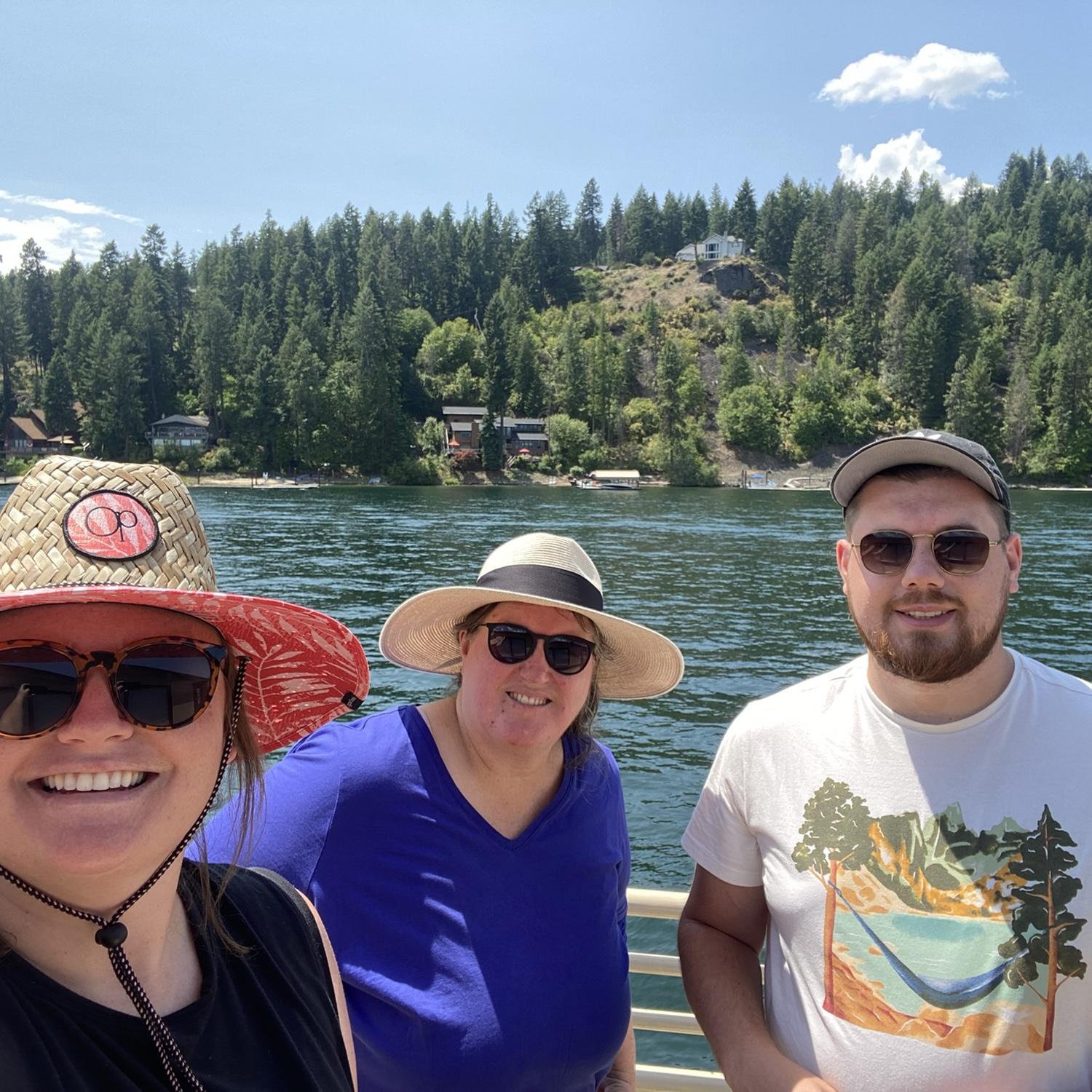 Coeur d’Alene lake cruise with Jeremy’s mom!