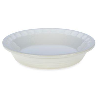 Le Creuset® Heritage 9-Inch Stoneware Pie Dish in White