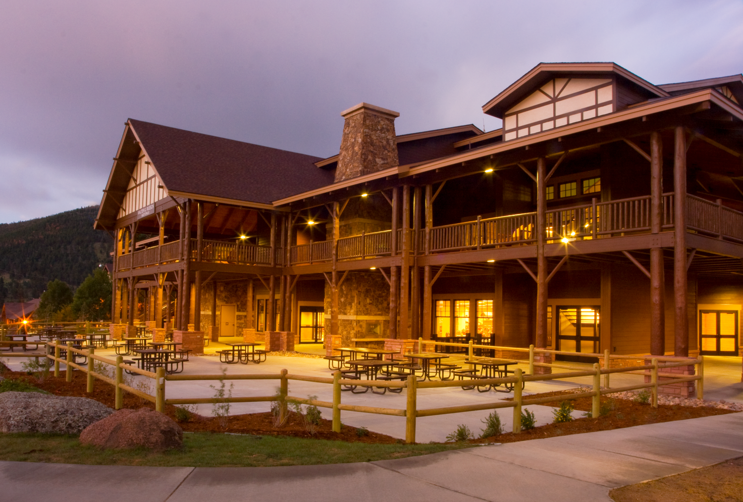 The Wedding Website of Taryn Ficklin and Cole Plyler