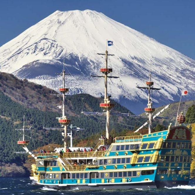 Mt. Fuji Boat Tour For Two