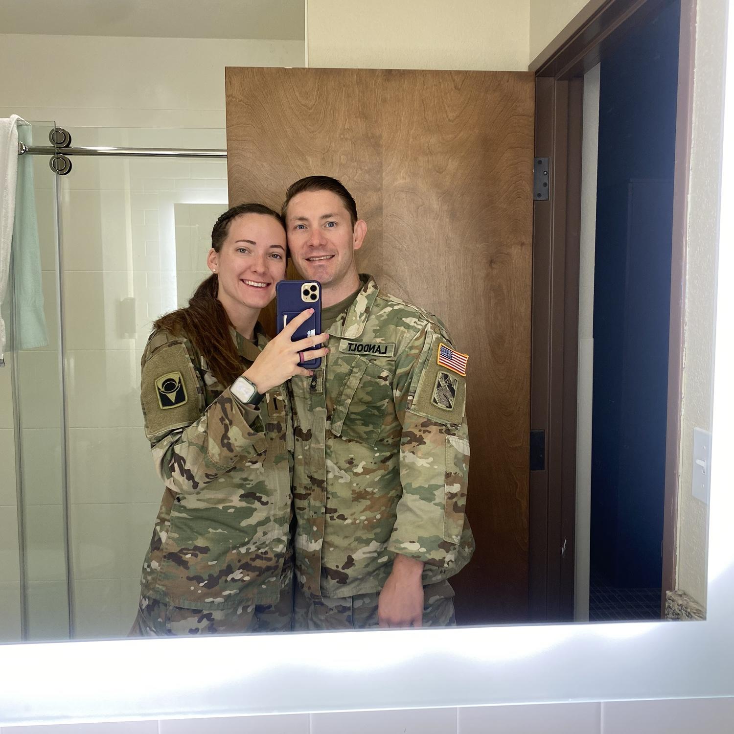Military Couple 🇺🇸