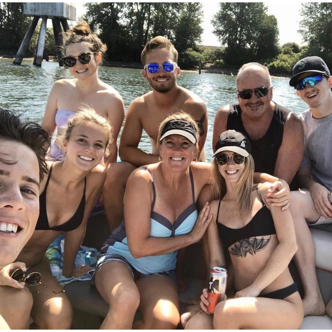 Jones Boat & Float
Ft. Amy, Andrew, Dylan, Collin, Taylor, & Mallory