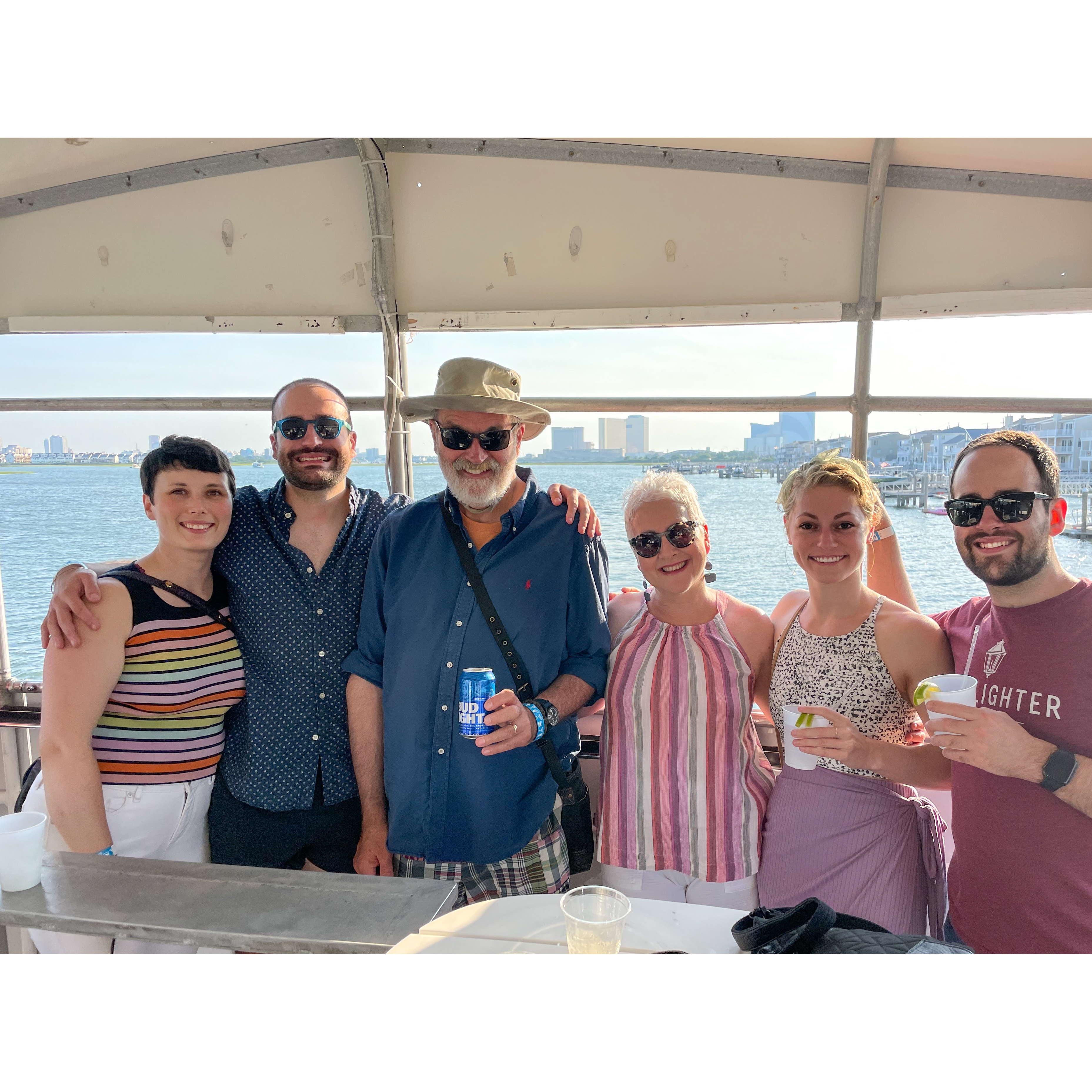 A boozy and dancey boat cruise around Atlantic City with some Diltheys