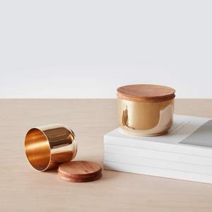 Las Condes Bronze Containers