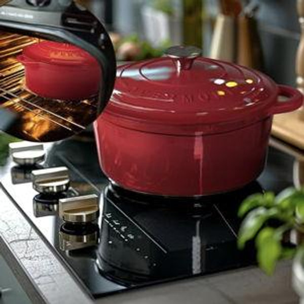Overmont Enameled Cast Iron Dutch Oven - 5.5QT Pot with Lid Cookbook & Cotton Potholders - Heavy-Duty Cookware for Braising, Stews, Roasting, Bread Baking red