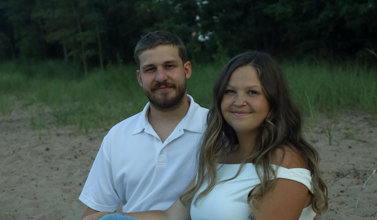 The Wedding Website of Alison Sanville and Riley Lindberg