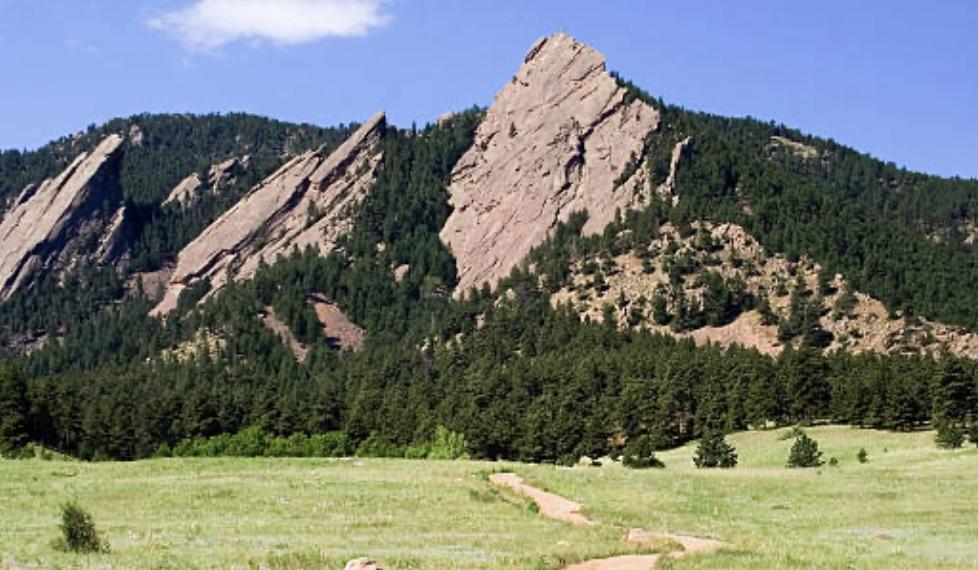 The Wedding Website of Veronica Lozano and Tim Schwerdt