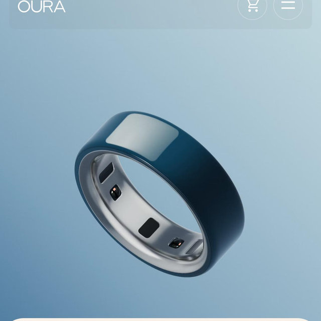 Oura Ring 4 - Ceramic Midnight Size 8
