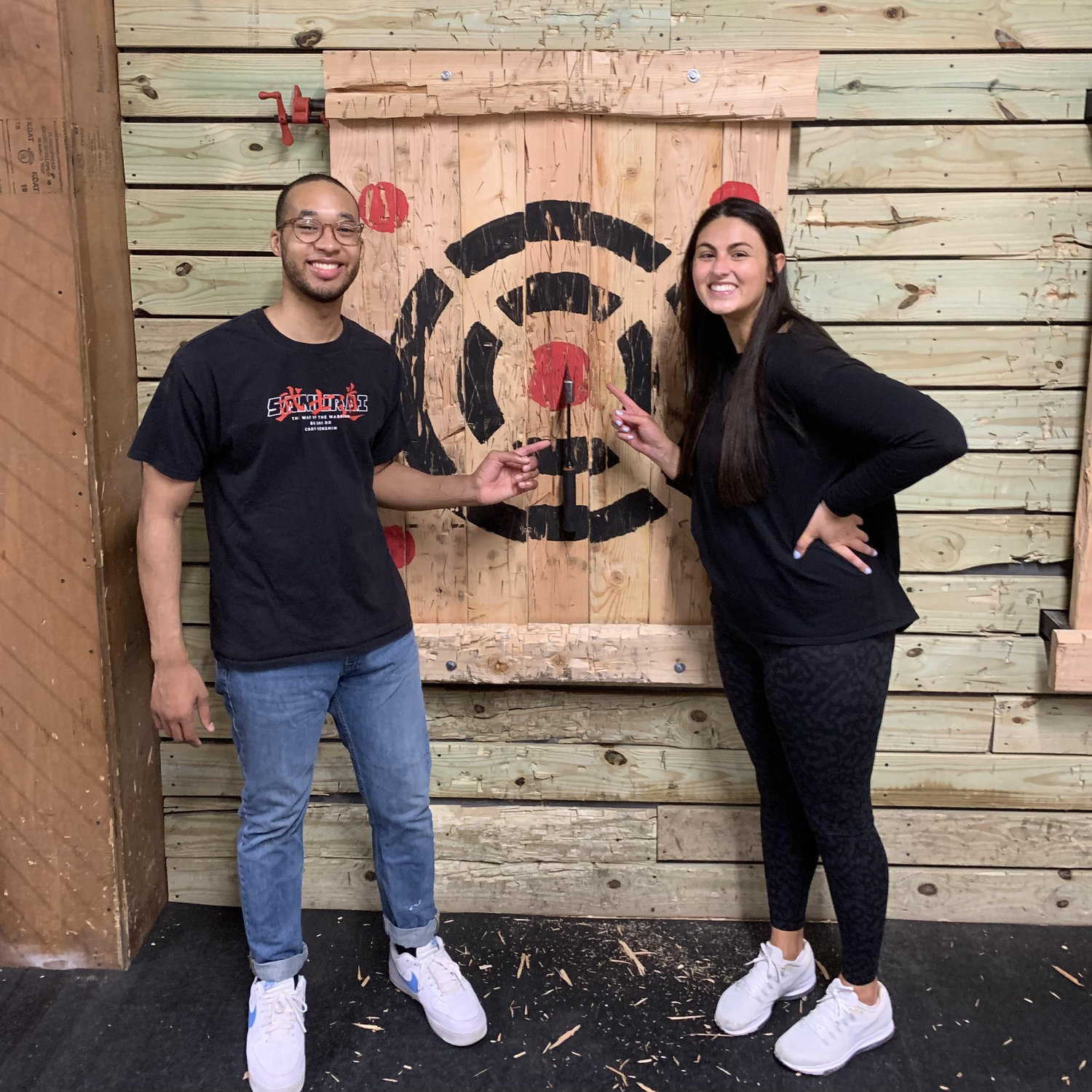 Axe throwing date 04.03.2022