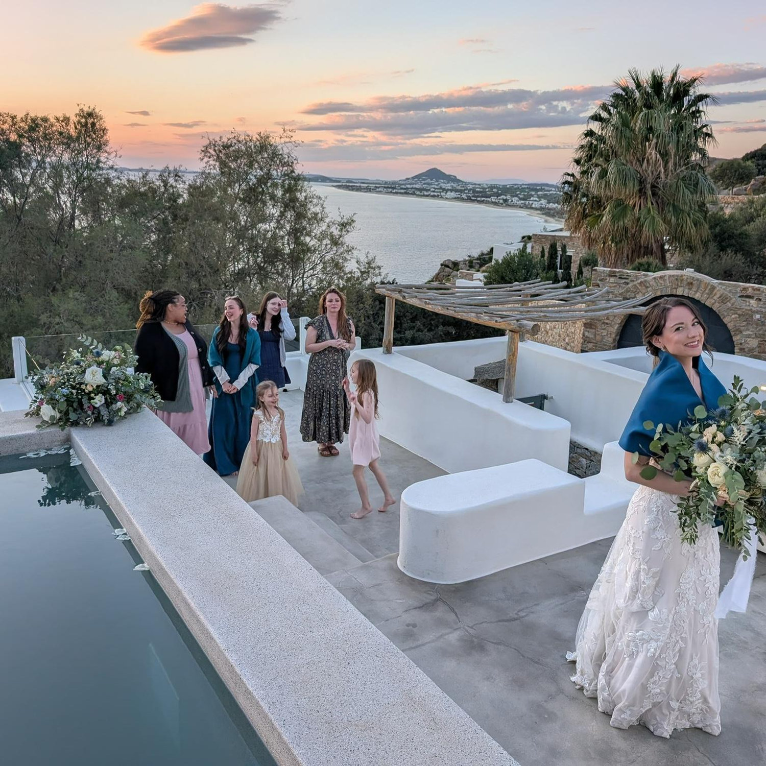 Bouquet toss!