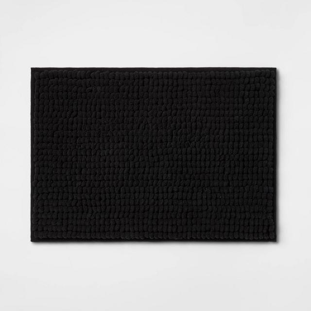 17"x24" Chunky Chenille Memory Foam Bath Rug Black - Room Essentials™