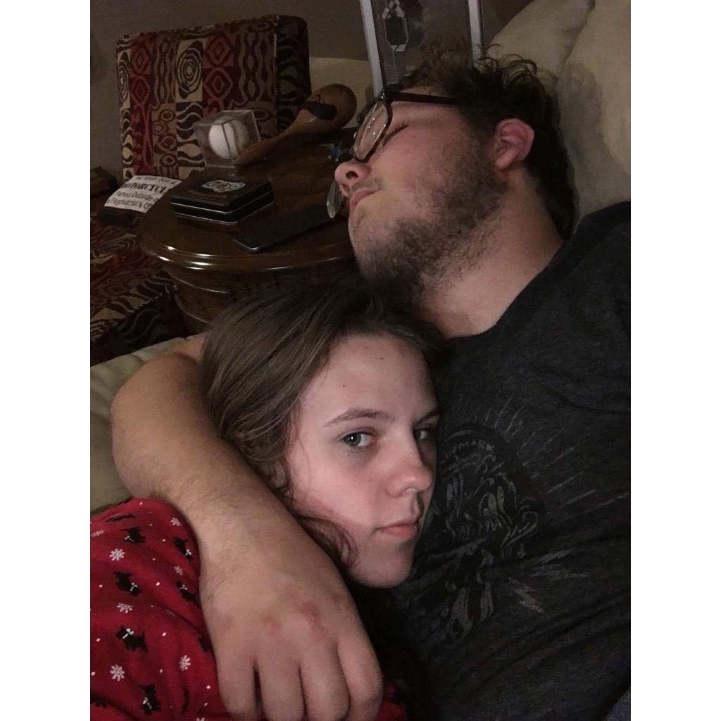 October 2016. Slumped at Cam's grandparents.