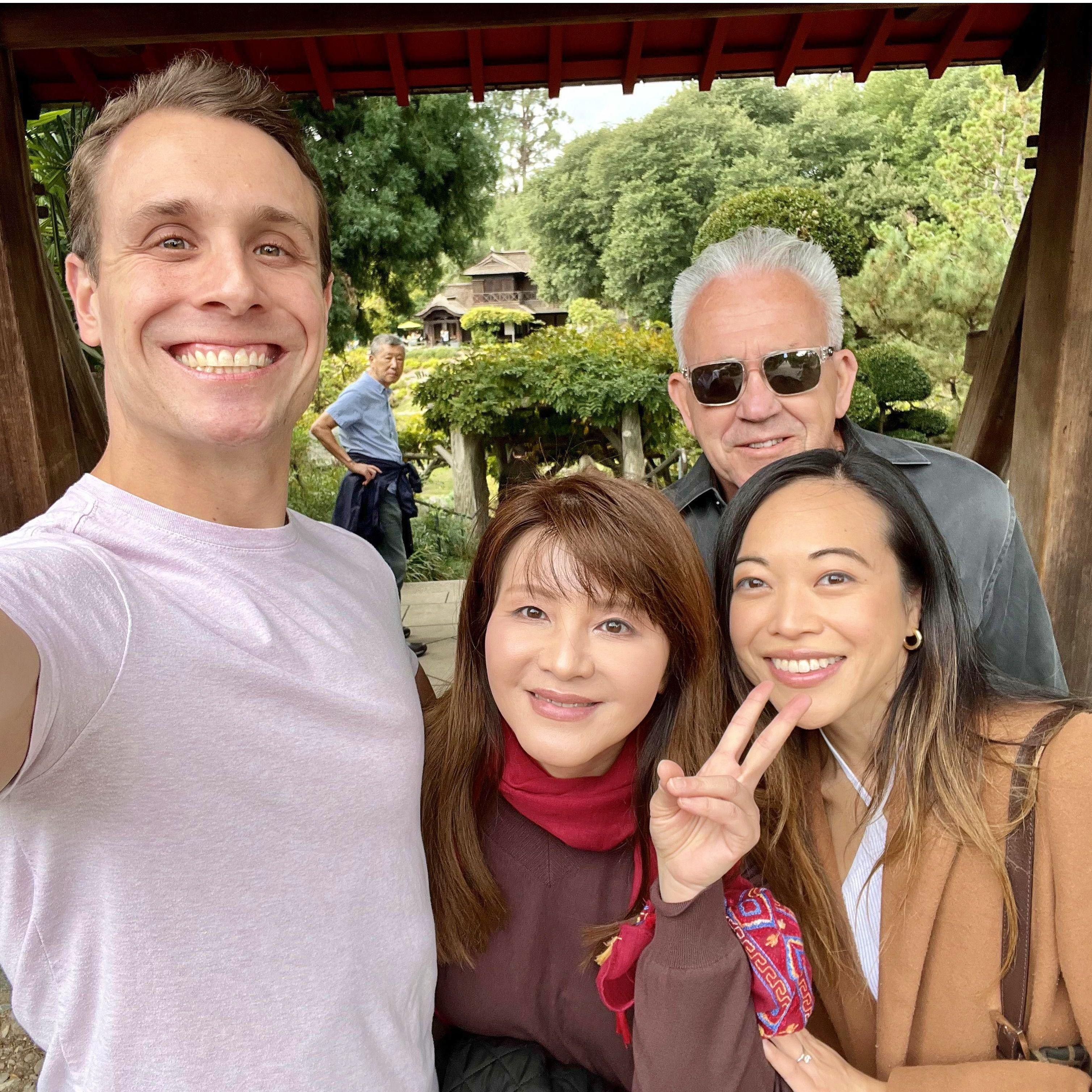 Family stroll through the Huntington Gardens in Pasadena, CA!