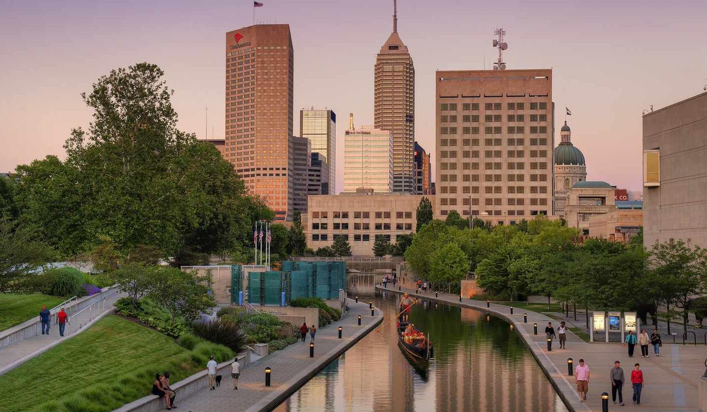 The Wedding Website of Yadeli Xolo and Juan Carlos Galvan