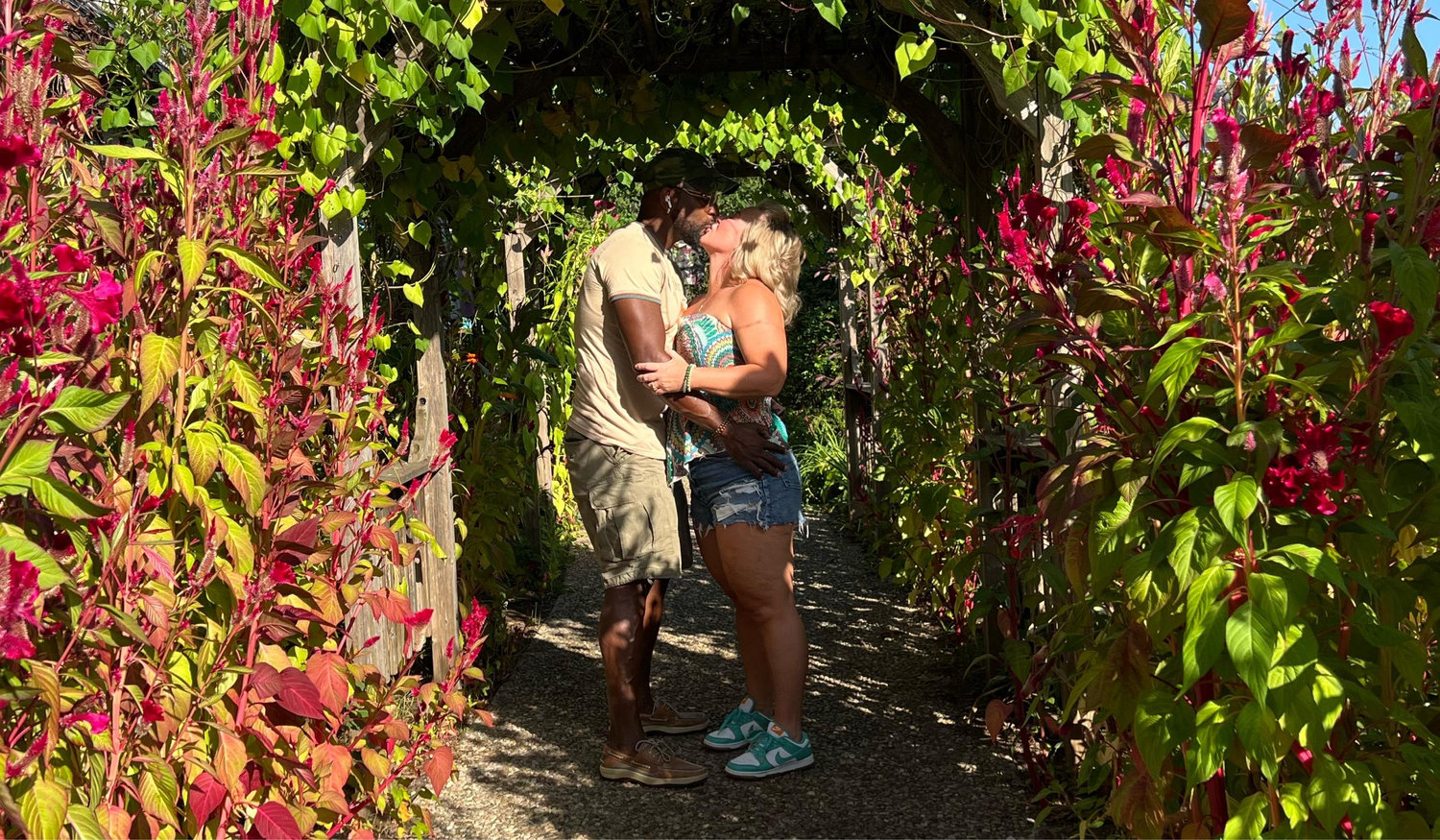 The Wedding Website of Annette Curry and Leland Abner