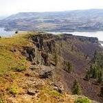 Coyote Wall Trailhead