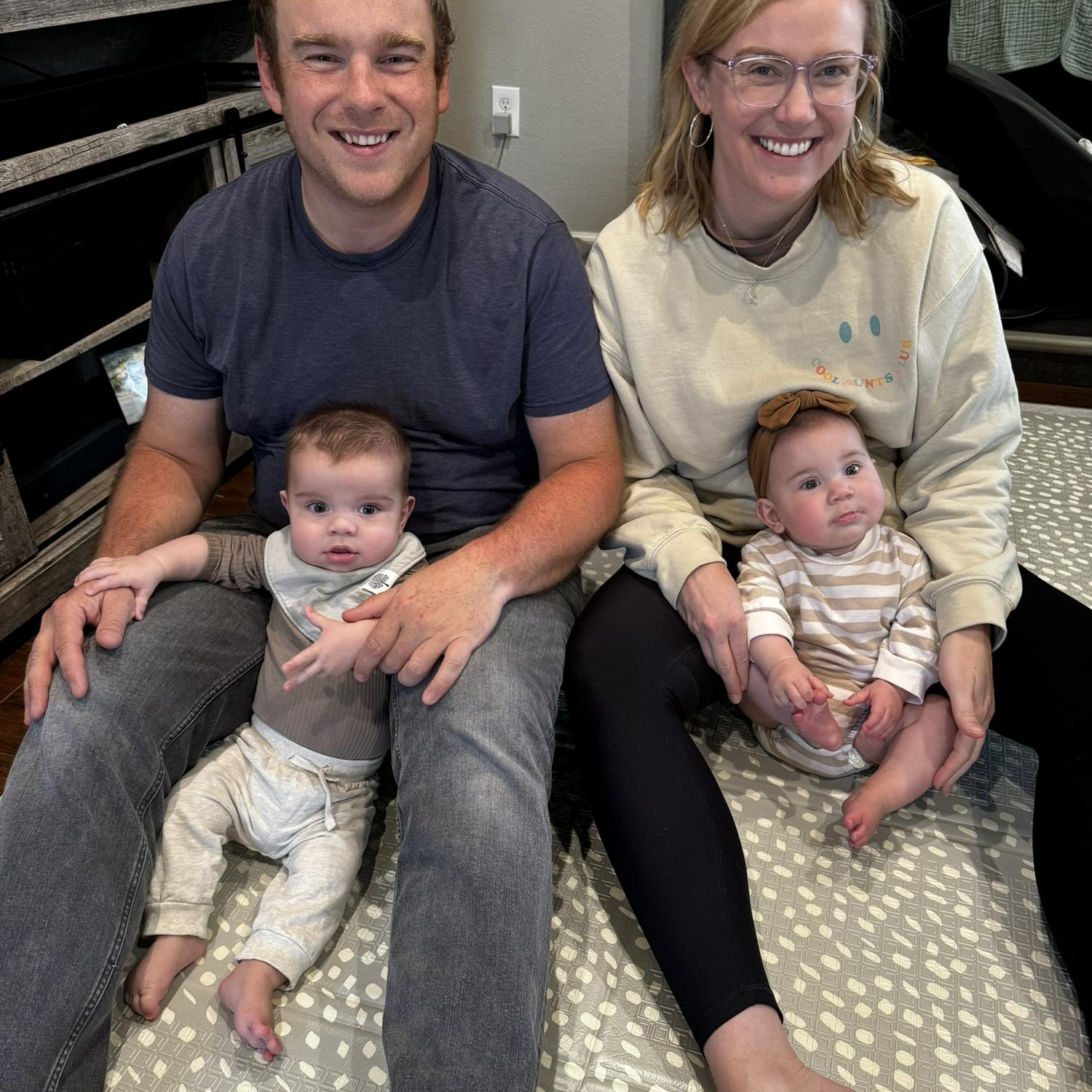 Auntie Cor and Uncle Mike with their twin niece and nephew, Ella & Payson, in San Diego