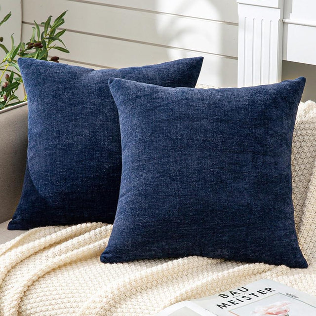 GAWAMAY Decorative Square Throw Pillow Covers 18x18 Inch Set of 2, Super Soft Chenille Pillows Cover Fall Pillowcase for Living Room Bedroom Sofa Couch Cushion Cover Navy Blue 45x45cm