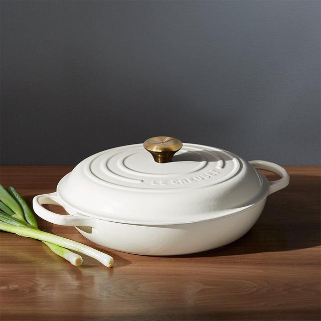 Le Creuset ® Signature 3.5 qt. Cream Everyday Pan