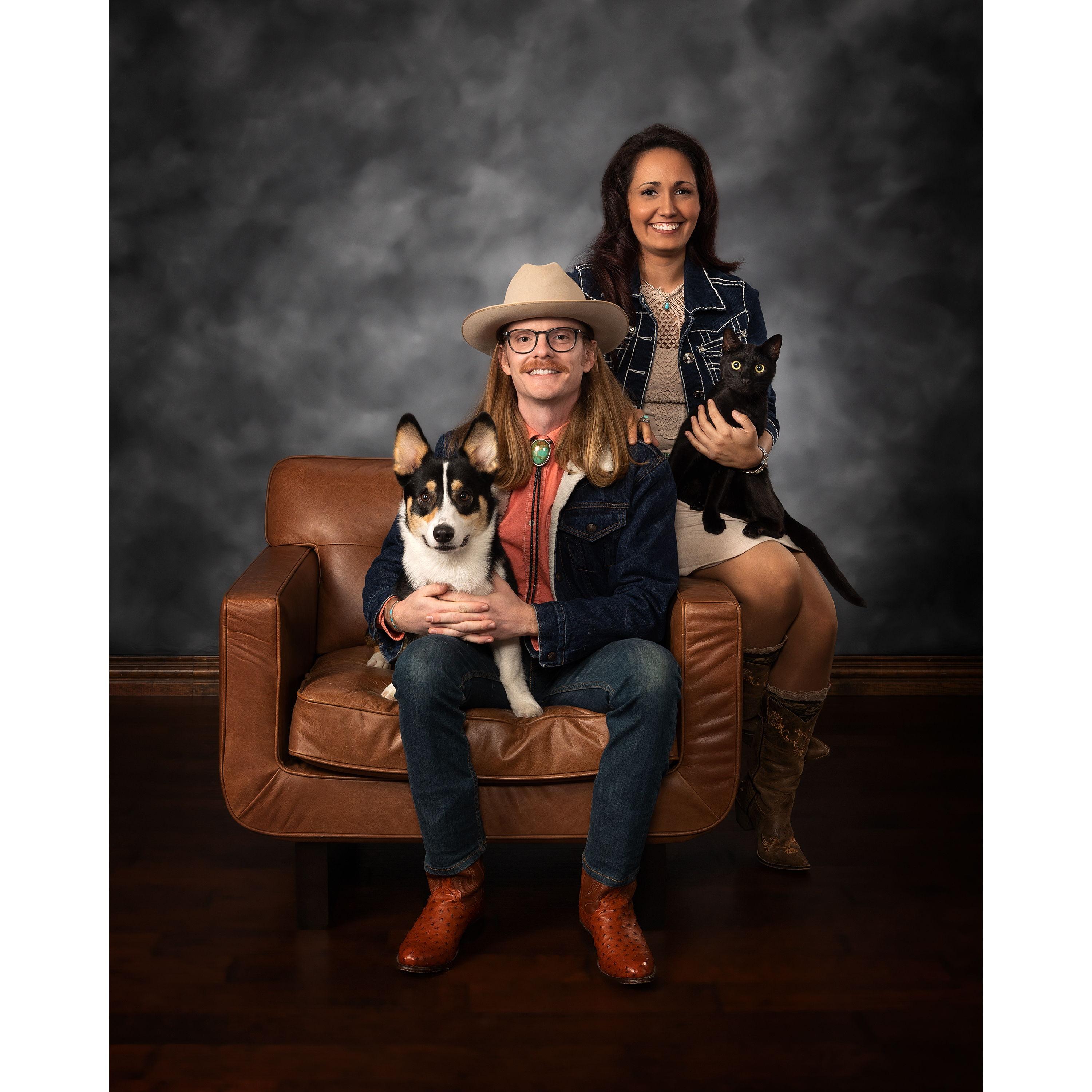 Fur-Family Holiday Photoshoot Nov 2022