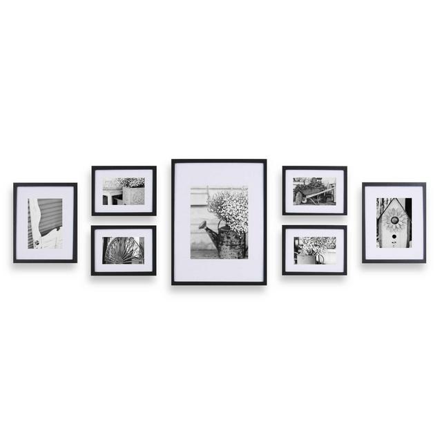 Gallery Perfect 7-Piece Frame Set