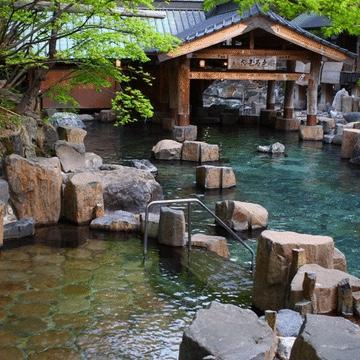 Onsen bath in Japan