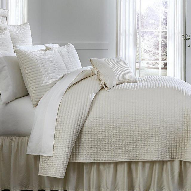 Villa by Noble Excellence Amalfi Sateen & Percale Quilt