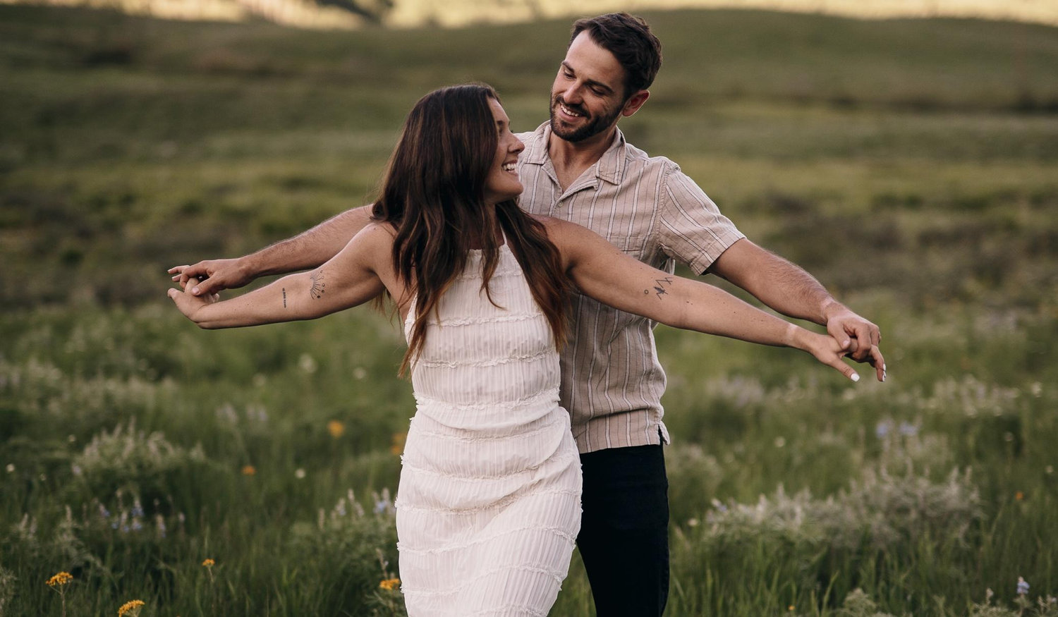 The Wedding Website of Grace Kaufman and Cole Johnson