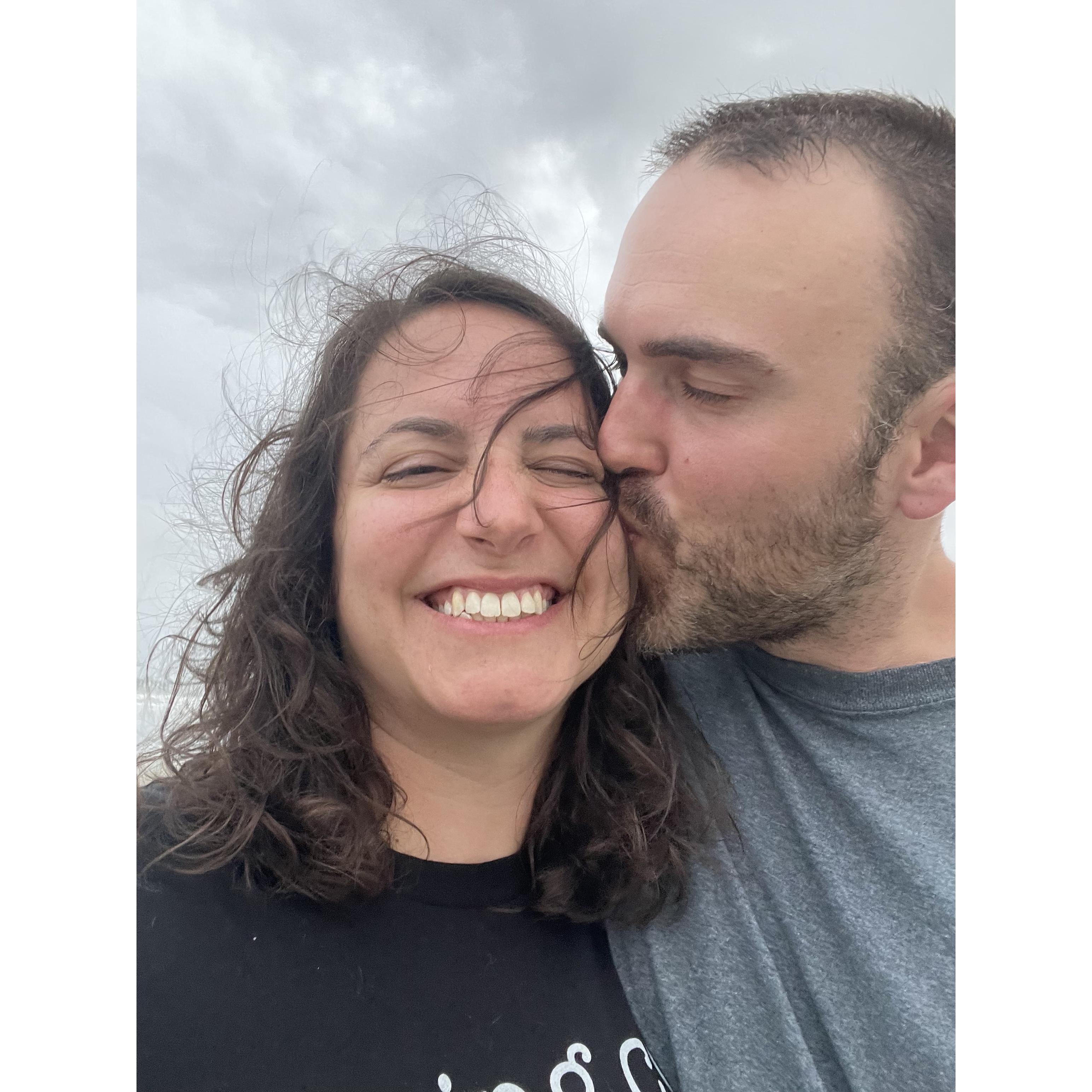 Smooches on Pawleys Island, South Carolina