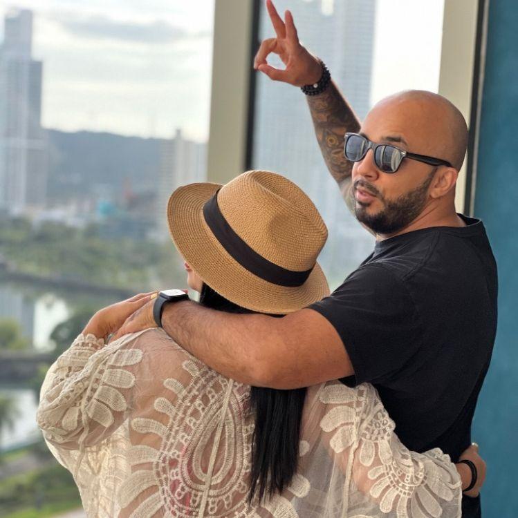 Enjoying the View in Panamá....