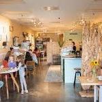 Persnickety Crane Cafe