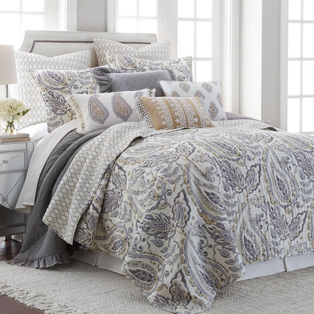 Tamsin Grey Quilt Set - One King Quilt and Two King Shams - Levtex Home