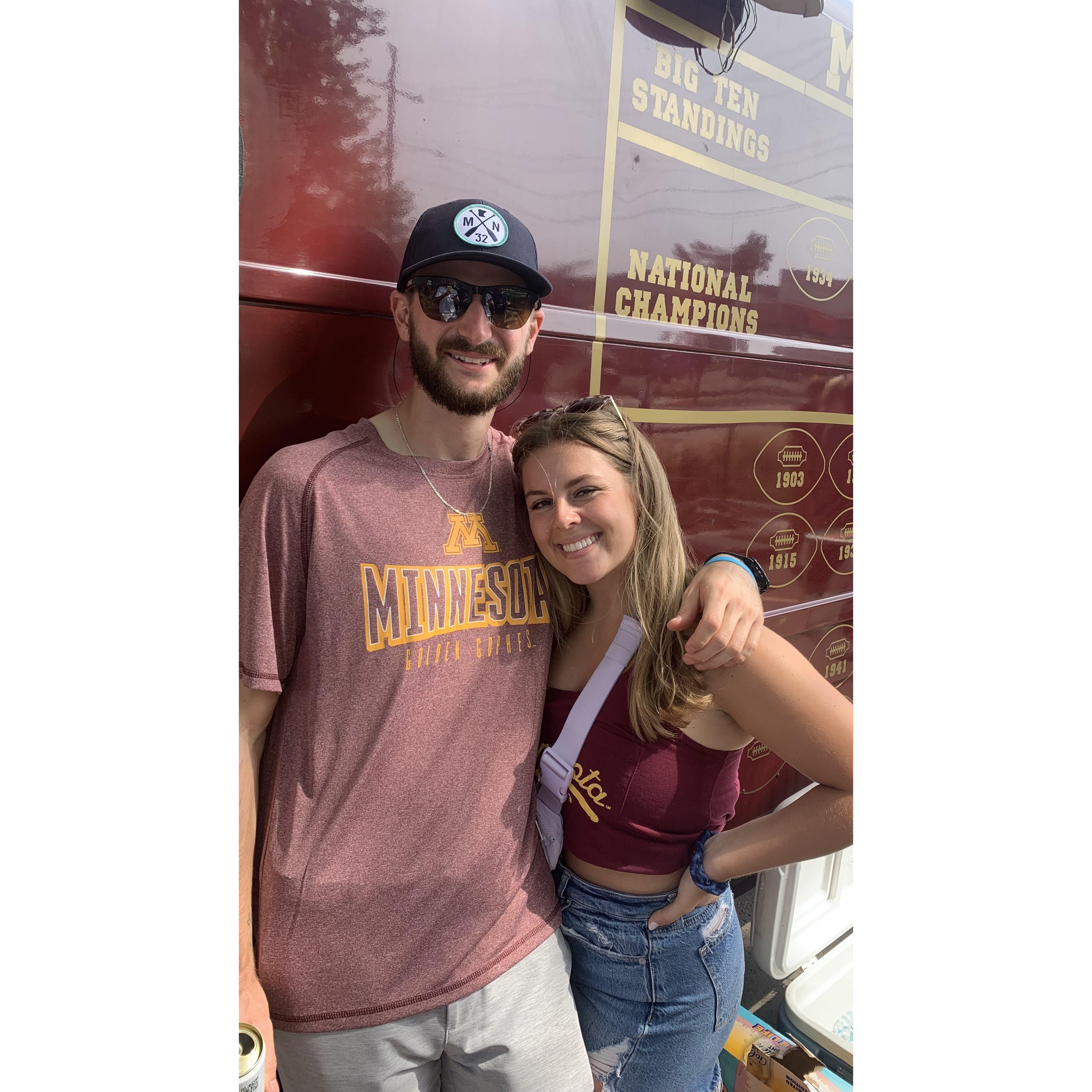 Ski U Mah, Row The Boat, Go Gophers