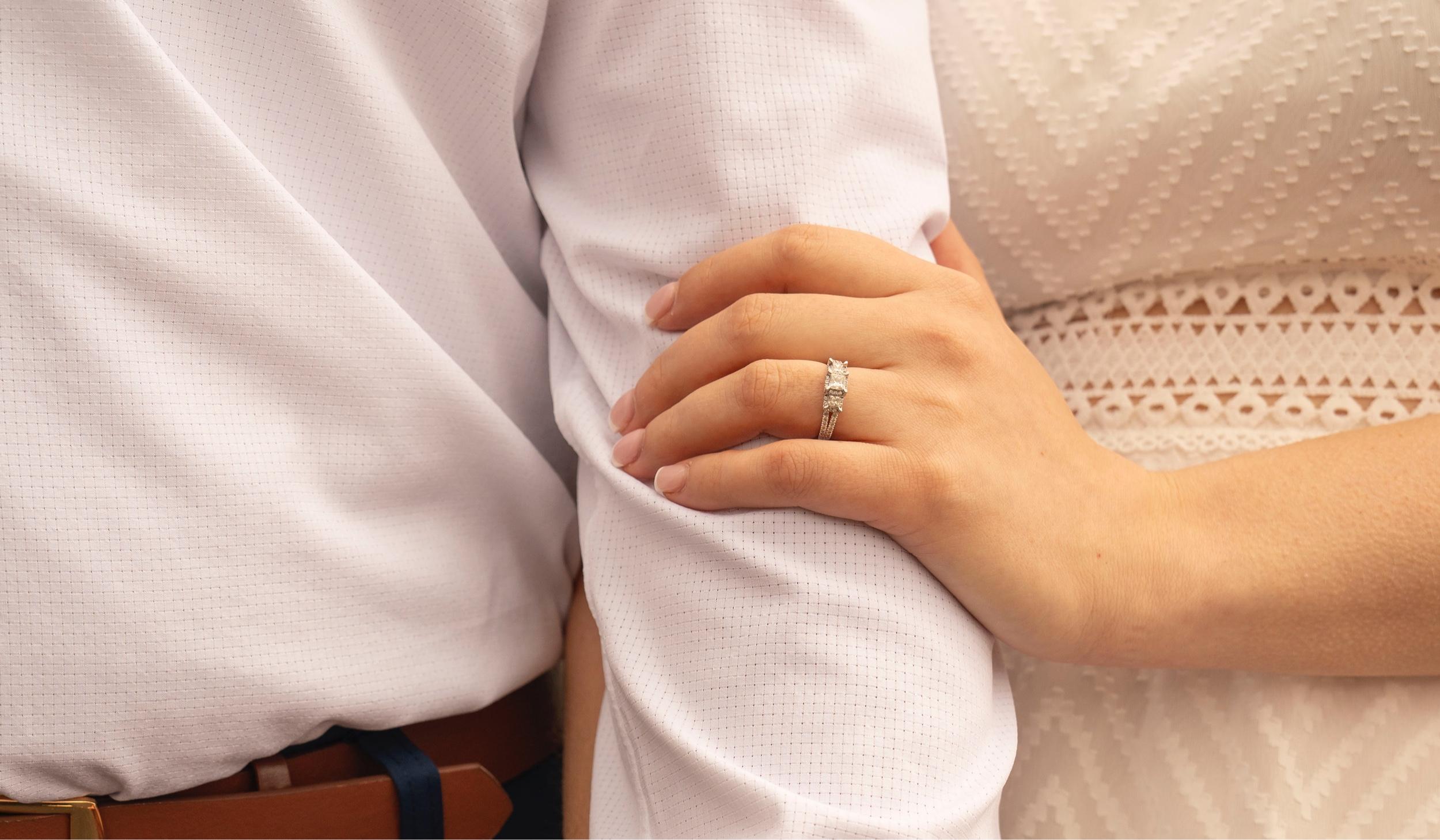 The Wedding Website of Taylor Goniwicha and Reed Thorne