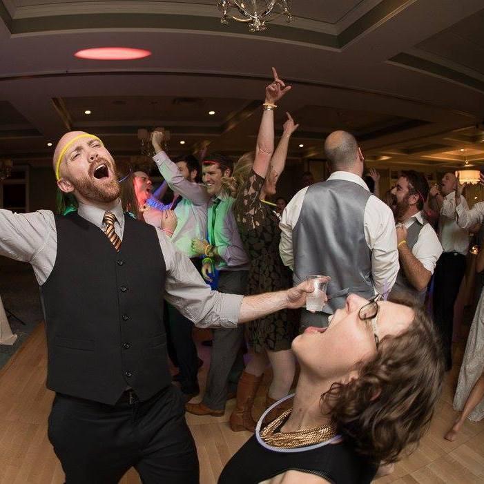 Ohhhhh we're halfway there. Oh oh! Living on prayer!