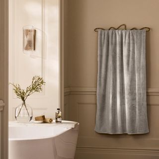 Turkish Ultra Plush Bath Towel