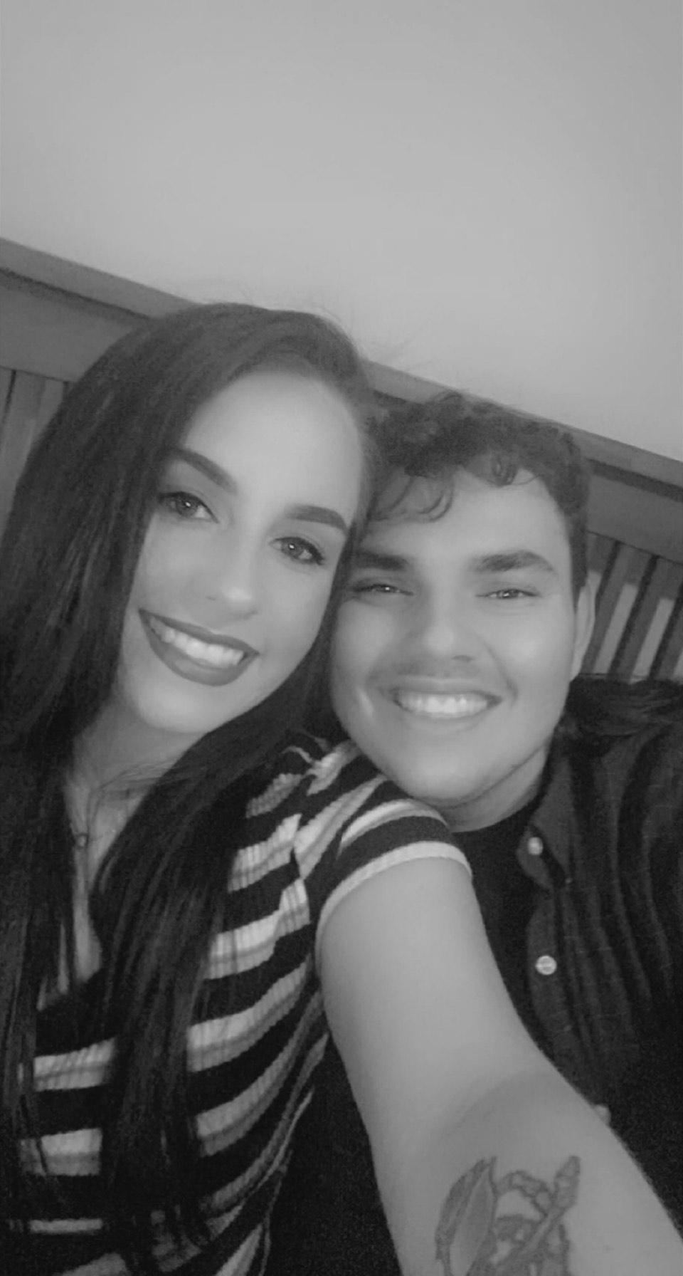 The Wedding Website of Caitlyn Tate and Jordon Landes