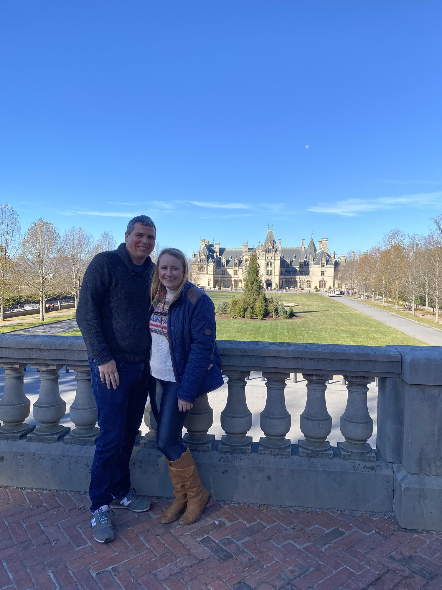 The Wedding Website of Lauren Needell and TJ Clark