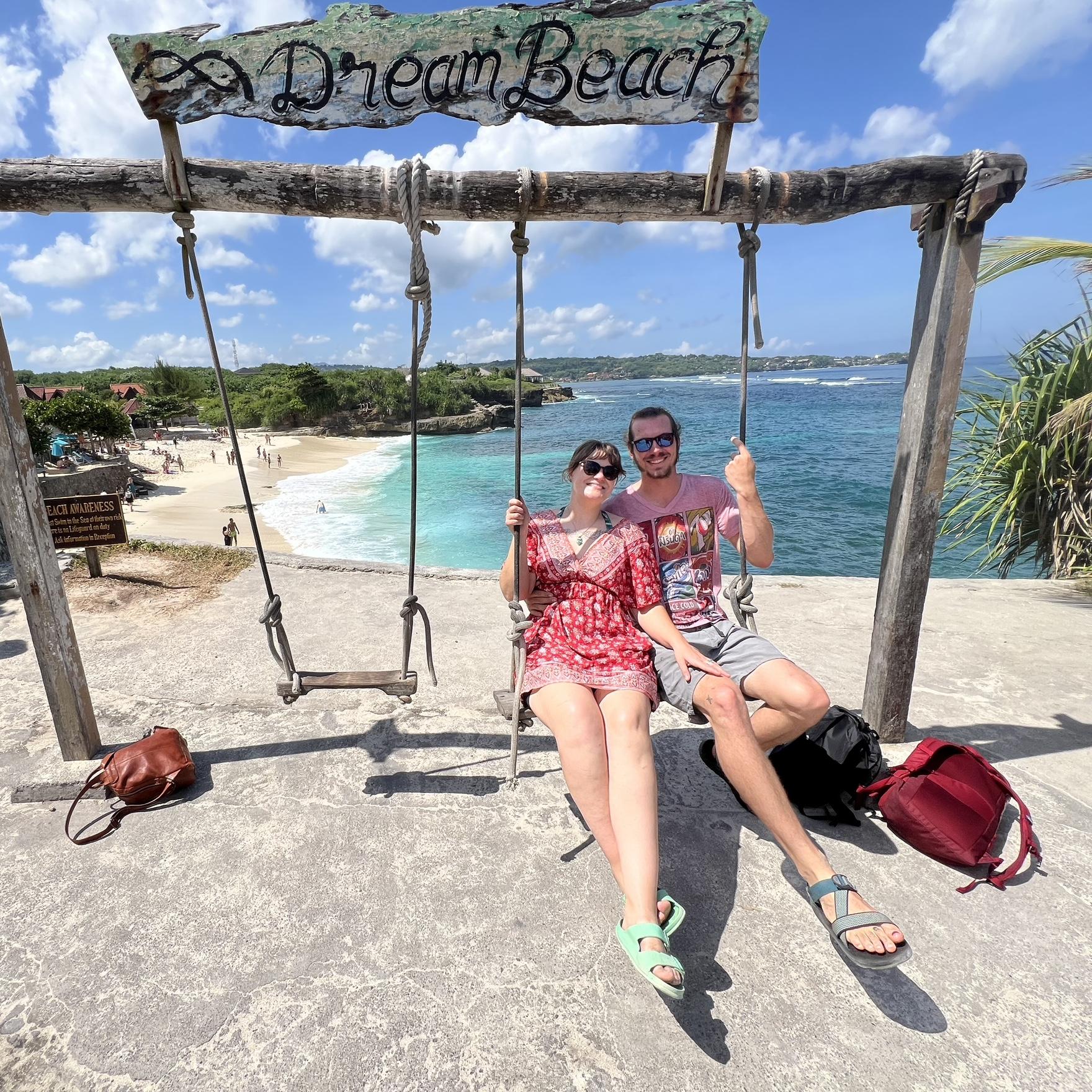Dream Beach Bali 2024 for Dallas’ sisters wedding