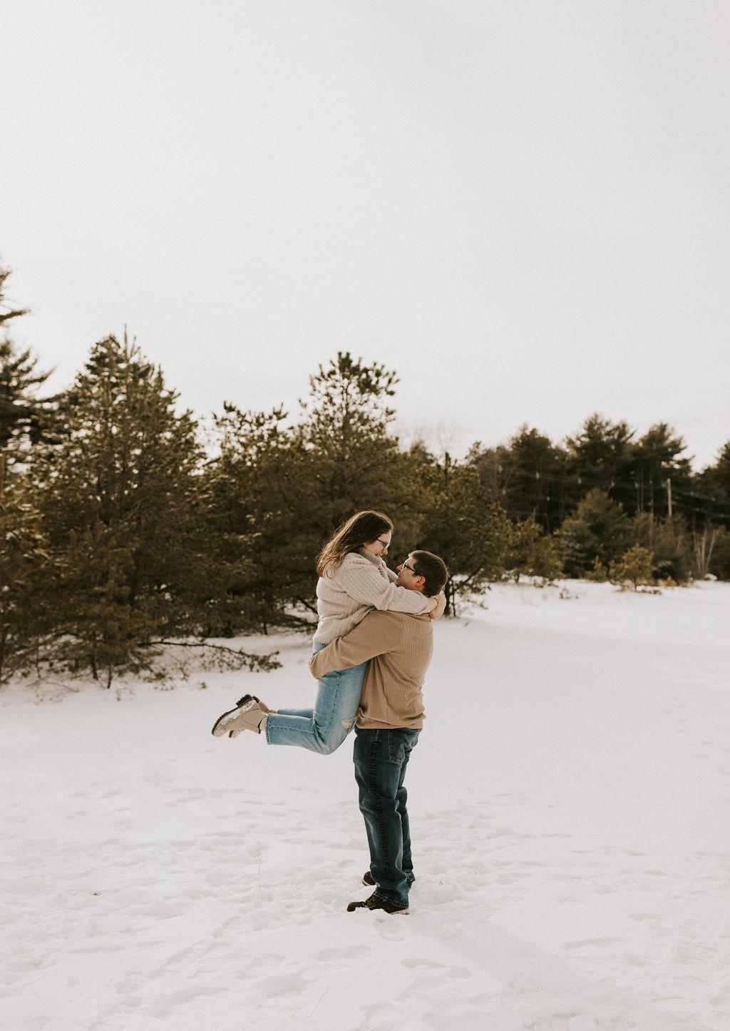 The Wedding Website of Emily Manson and Derek Davis