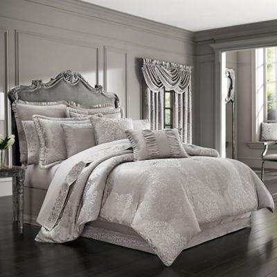J. Queen New York™ La Scala King Comforter Set