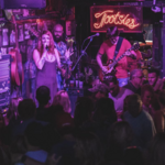 Tootsie's (live music)