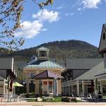 Settlers Green Outlet Village