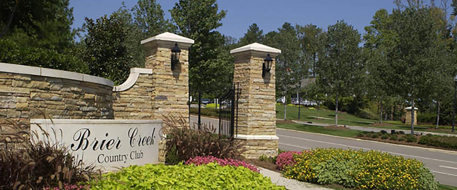 The Wedding Website of Nia Okoh and Rashad Cummings